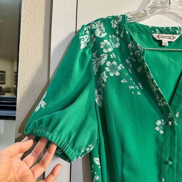 NWT Nanette Lepore V-Neck Short Sleeve Tie Waist Floral A-Line Crepe Dress 10 - Picture 9 of 12